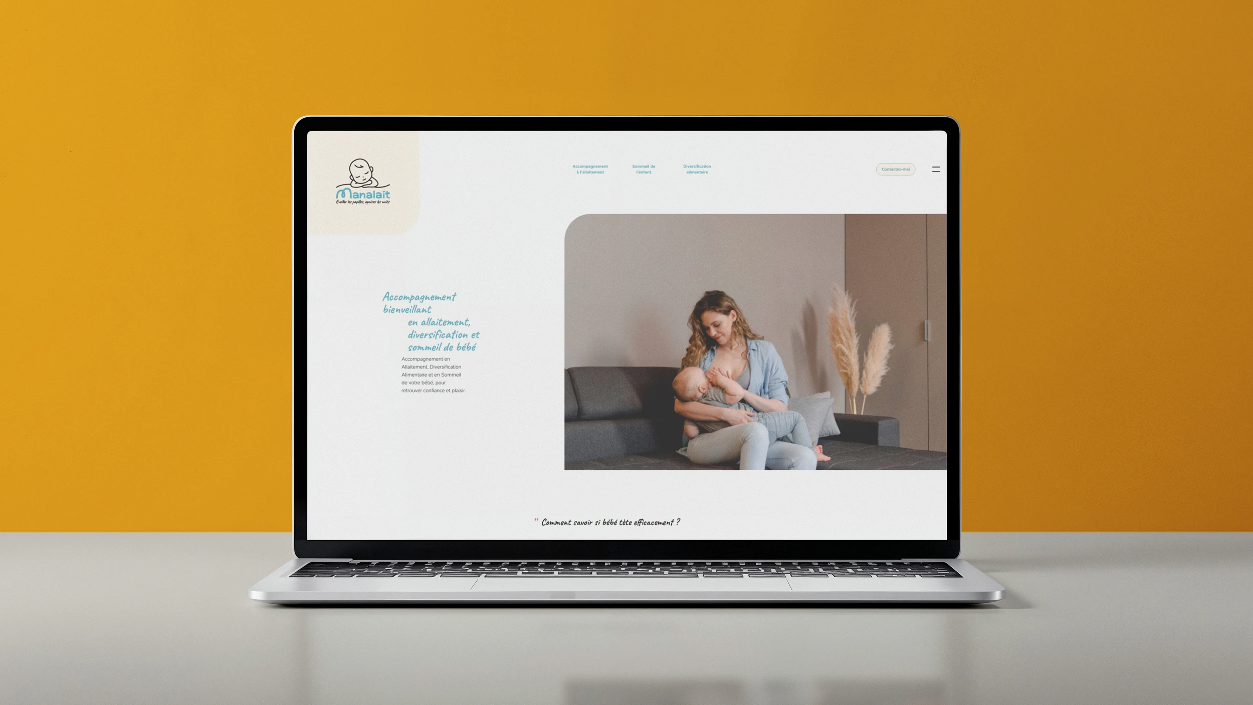 Vue d'un ordinateur affichant le site de Manalait réalisé par l'agence Kyoru